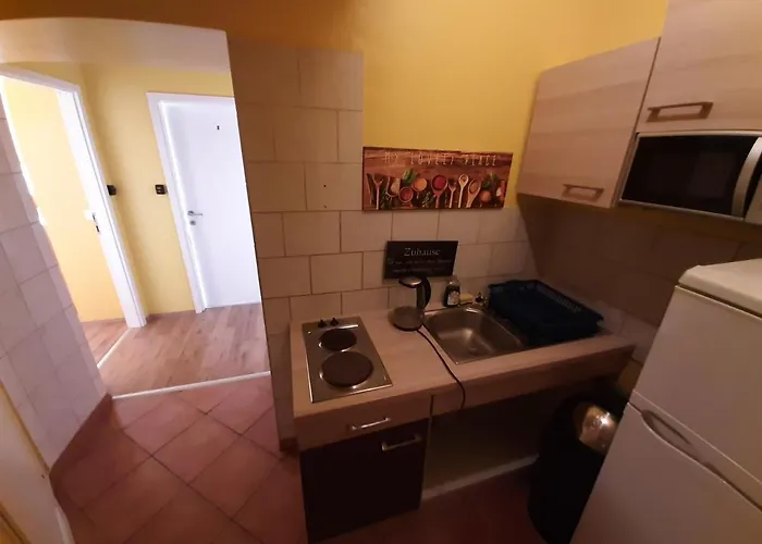 Monterooms Schoenbrunn 10 Minutes To Downtown Hospedagem domiciliar Viena