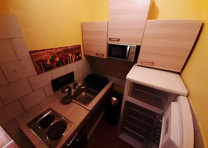 Hospedagem domiciliar Monterooms Schoenbrunn 10 Minutes To Downtown *