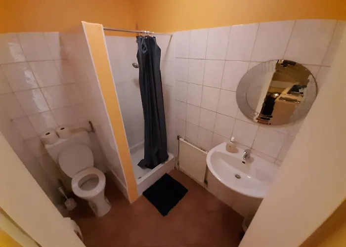 Monterooms Schoenbrunn 10 Minutes To Downtown *