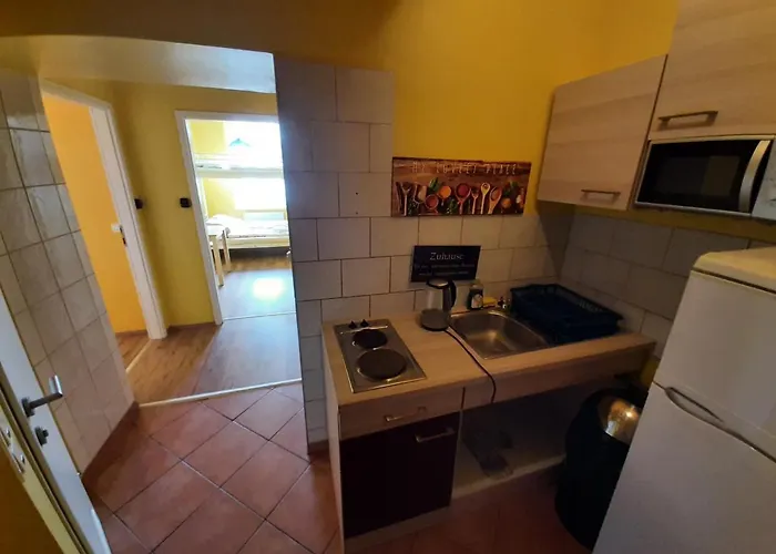 Monterooms Schoenbrunn 10 Minutes To Downtown *
