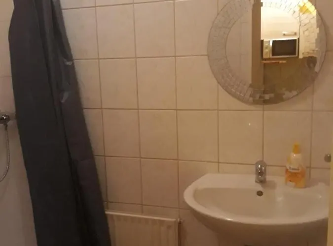 Hospedagem domiciliar Monterooms Schoenbrunn 10 Minutes To Downtown